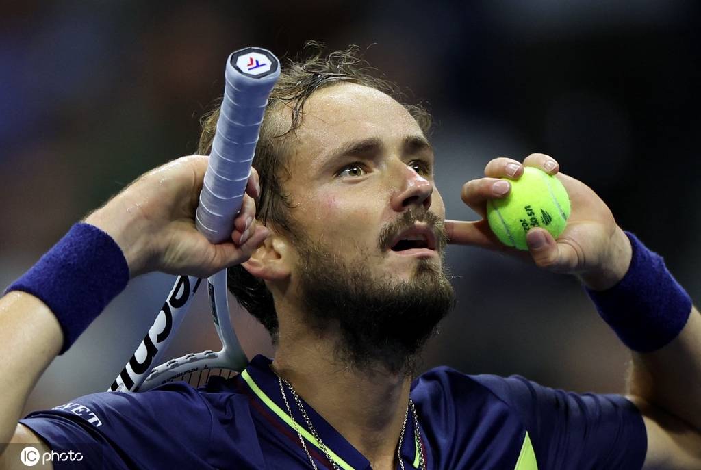 续输出佳绩 续输出佳绩